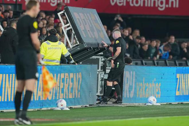 hth体育-关于荷甲清晨走向成谜，费耶诺德止住颓势，引发热议，医务组通报恢复的信息